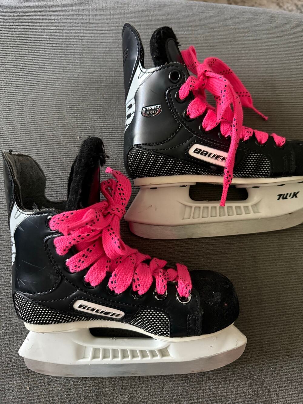 Bauer impact 2000 skates kids size 10 shoe size 11